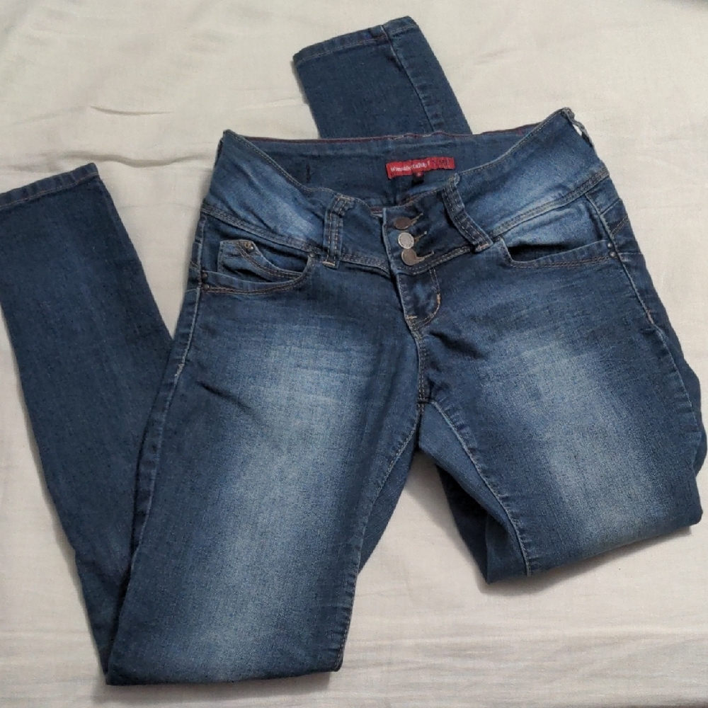 YMI Wanna Betta Butt? Jeans Size 5